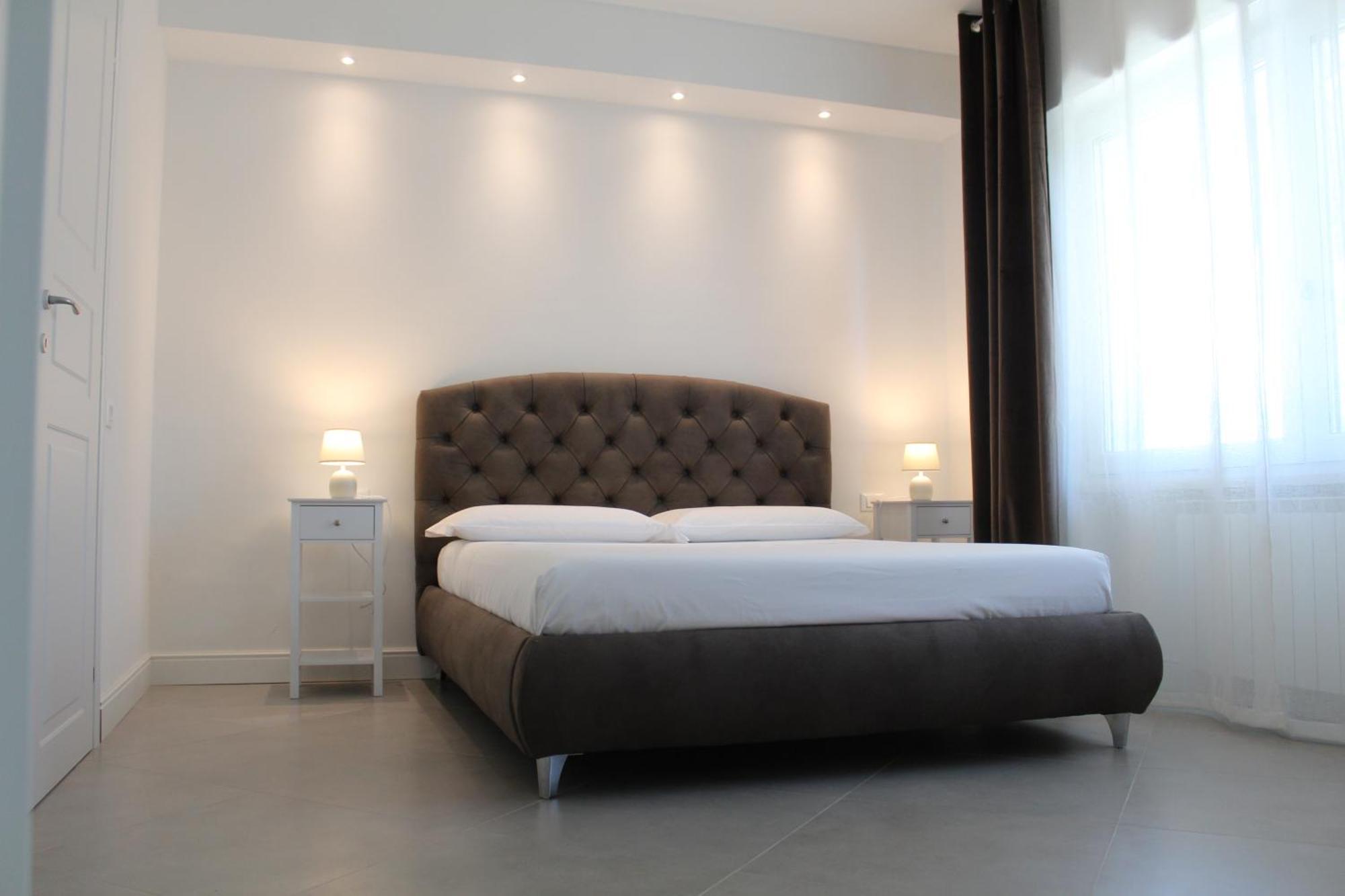 Villa Forte Salvi - Rooms เปสเคียรา เดล การ์ดา ภายนอก รูปภาพ