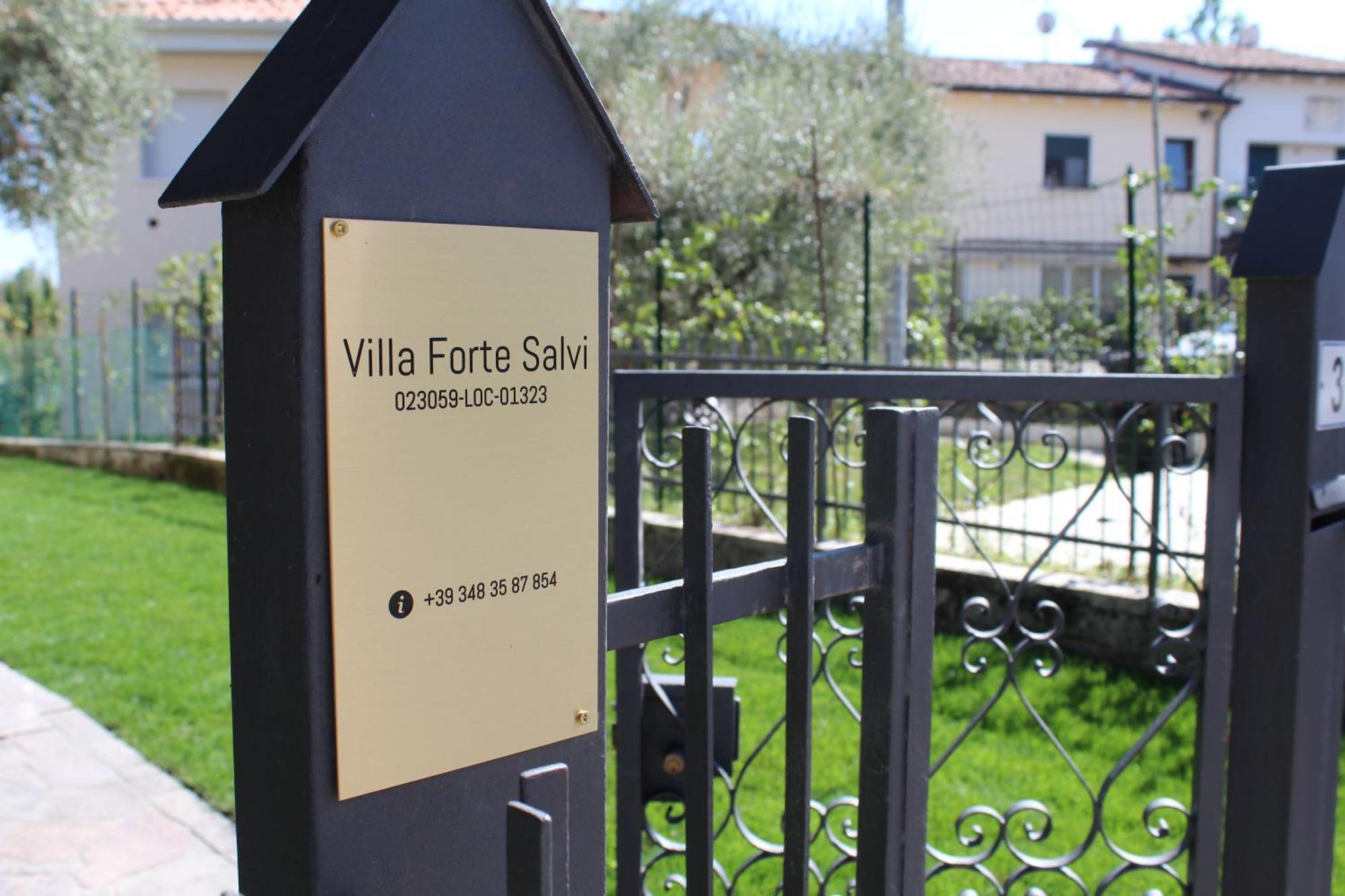 Villa Forte Salvi - Rooms เปสเคียรา เดล การ์ดา ภายนอก รูปภาพ