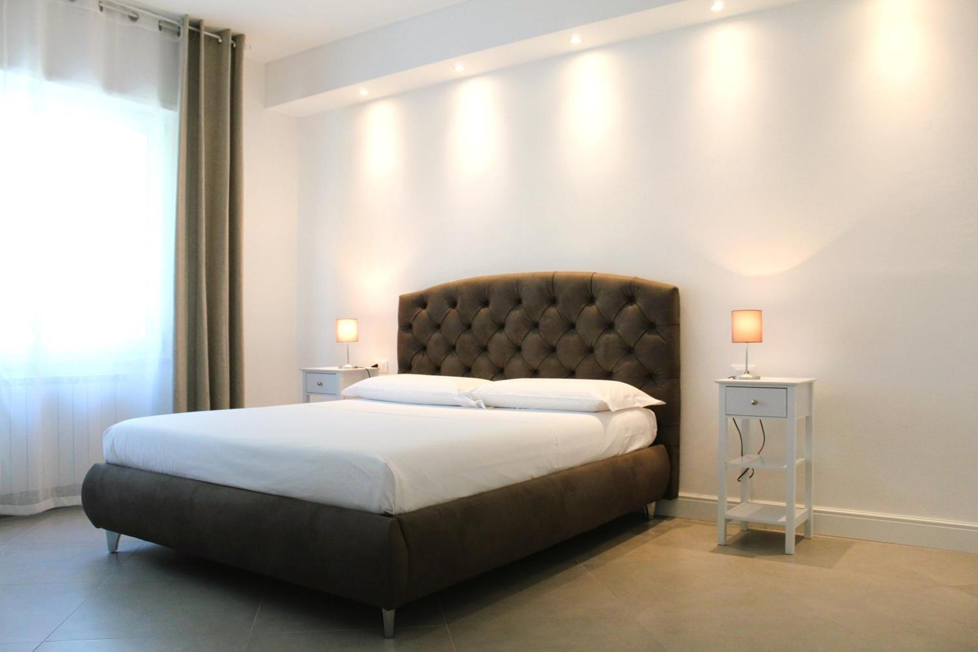 Villa Forte Salvi - Rooms เปสเคียรา เดล การ์ดา ภายนอก รูปภาพ